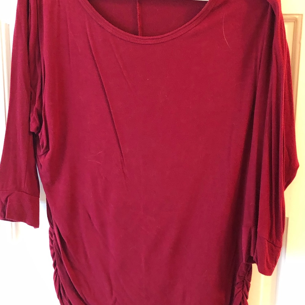 Made by Johnny red top